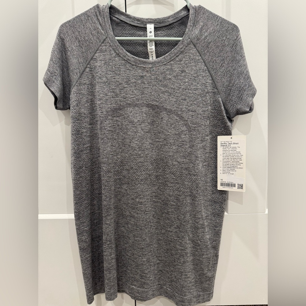 Lululemon Swiftly Tech Short Sleeve 2.0 Shirt Size 10 NWT - Slate Grey / White